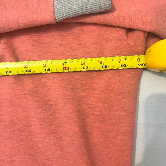 Helly Hansen women's M 1/4 zip pullover sweatshirt coral pink grey hood lining - Picture 6 of 7